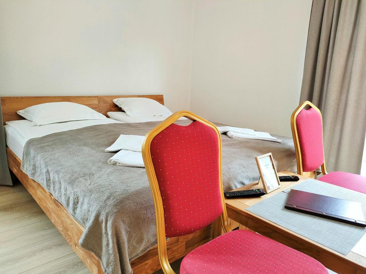 Am Berg Hotel-Restaurant هرتسبرغ آم هارتس المظهر الخارجي الصورة